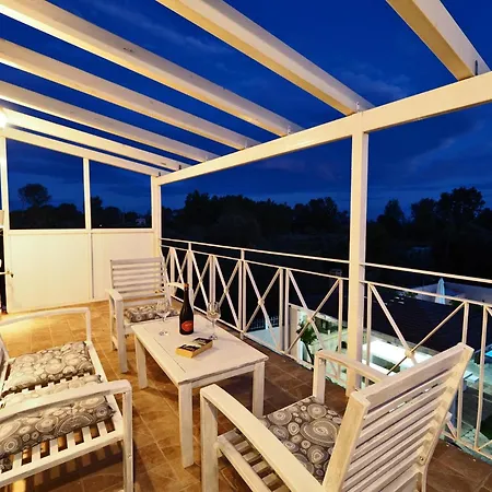 Casa Di Billy And Anastasis Villa